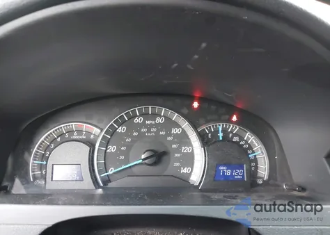 2014 Toyota Camry Se z USA, uszkodzony, nr VIN 4T1BF1FK8EU347724